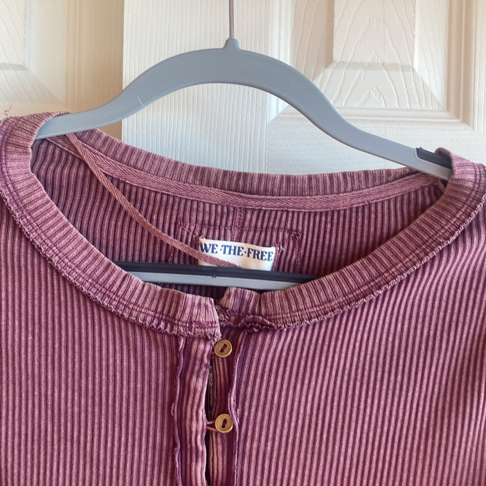 Free People NWT It's On Long Sleeve Button Down Thermal Ribbed Shirt large - Picture 9 of 15